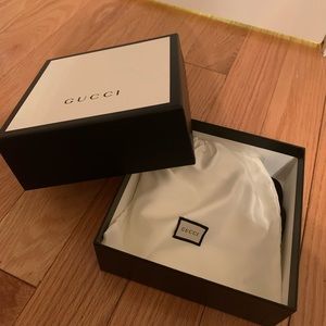 Full Gucci Packaging/Dust bag